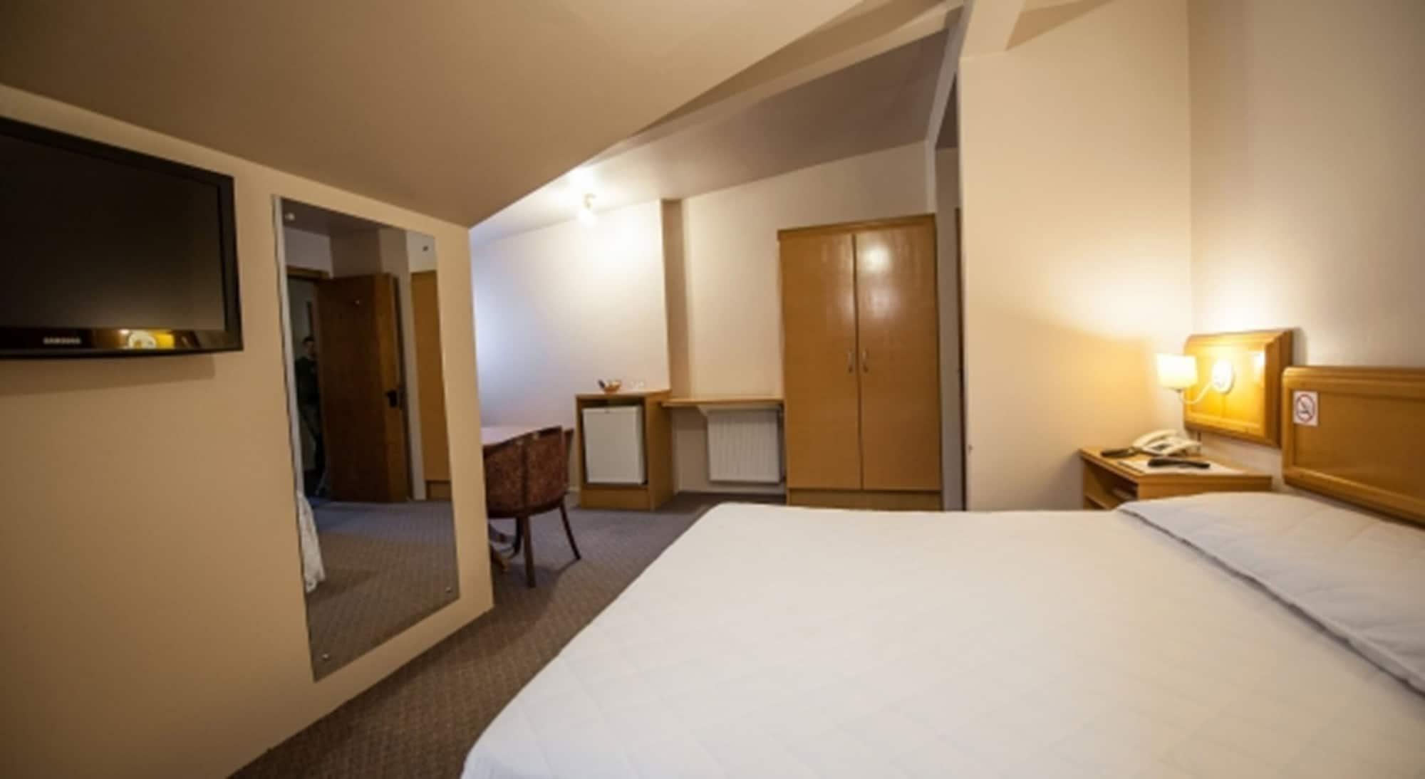 Farina Park Hotel 本图贡萨尔维斯 外观 照片