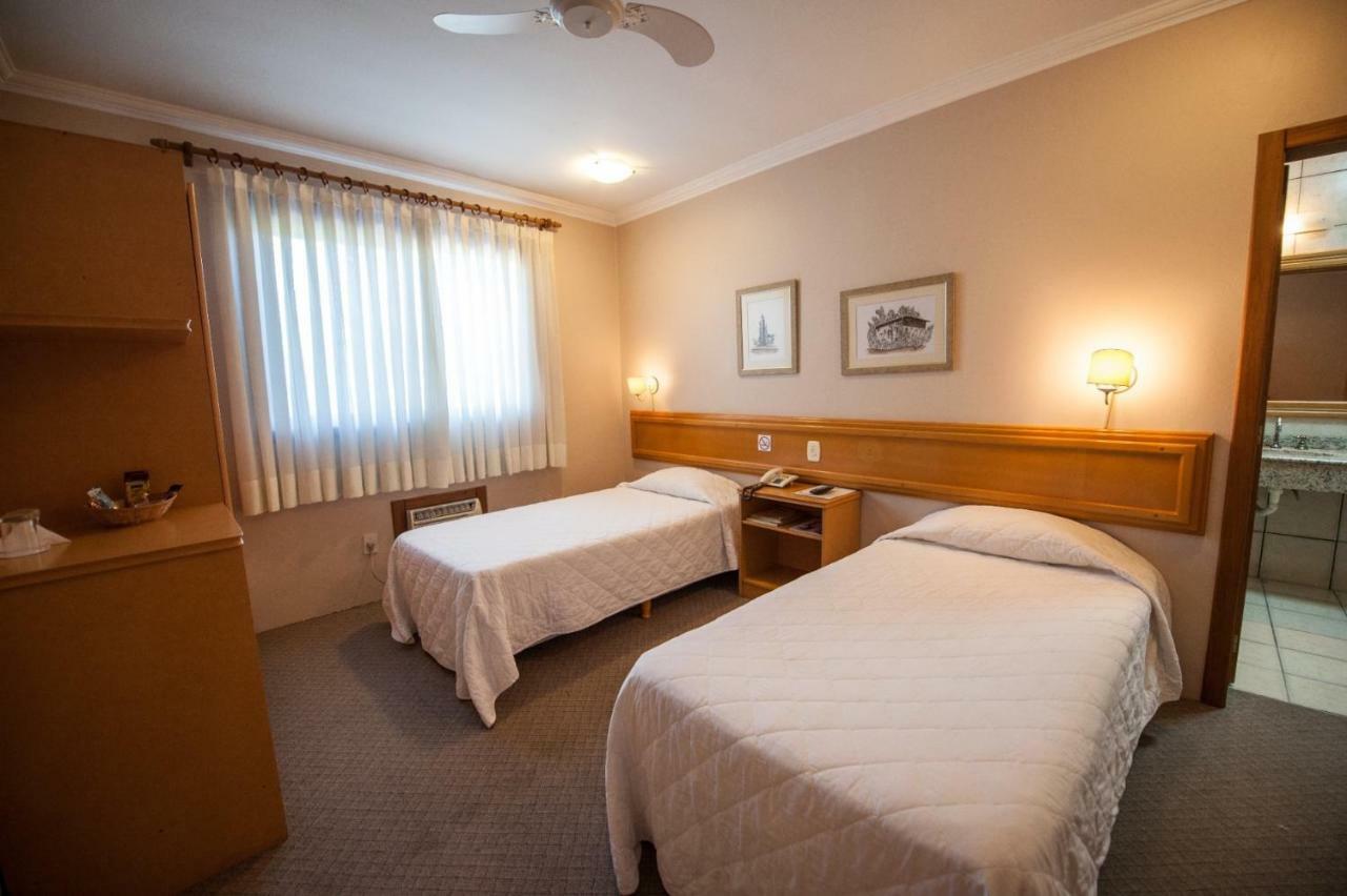 Farina Park Hotel 本图贡萨尔维斯 外观 照片